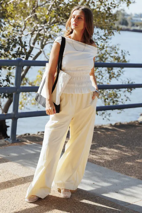 Calça Pantalona Adam Pale Amarelo