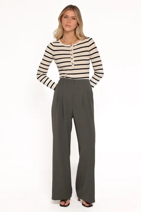 Calça Pantalona Plissado Hayden Escuro Verde-Oliva